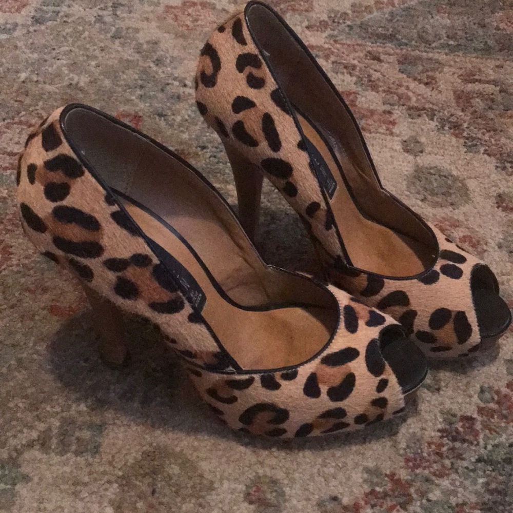 Steven by Steve Madden Platform Leopard 5inch Heel